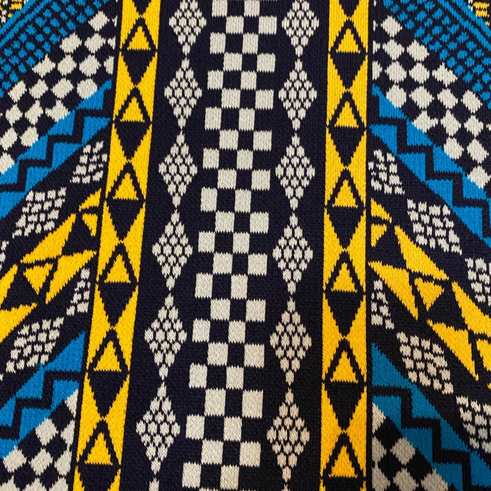 BCBGMAXAZRIA SKIRT size small